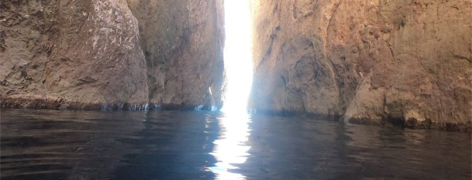 snorkeling-arzentas-cave-diveness-3